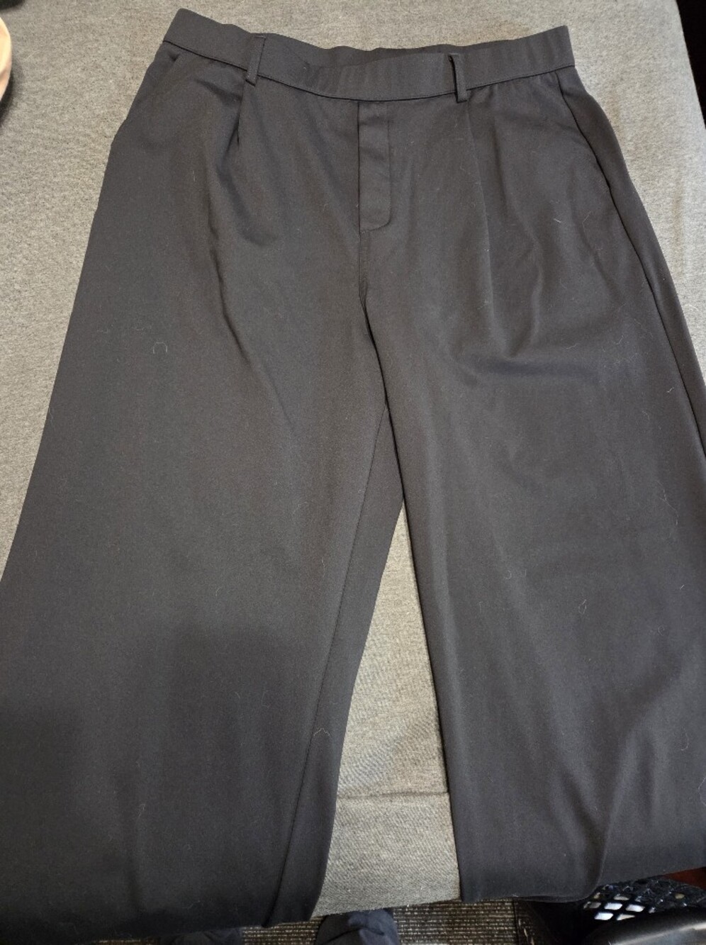 HALARA Black High-Waist Stretch Pants